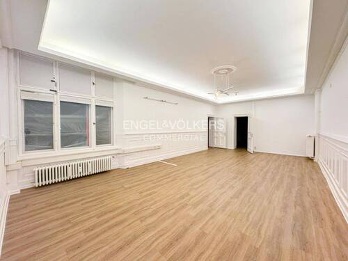 Beispielhaftes Büro - Plug & Play: Erstbezug nach Sanierung nahe Hauptbahnhof