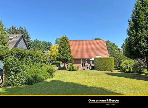 Gartenansicht - Großzügiges Einfamilienhaus auf Erbpacht