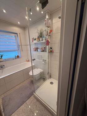 Bad - 3 Zimmer Etagenwohnung zur Miete in Nürnberg