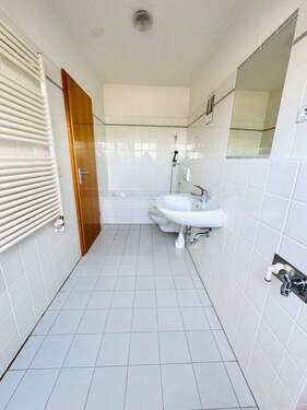 WhatsApp Image 2025-09-30 at 13.58.26(1) - traumhafte 2-Raum Dachgeschosswohnung im Zentrum ***TOP*** mit EBK