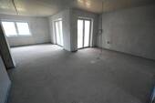 Wohn-/Esszimmer - 