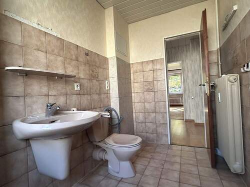 Badezimmer mit Anschluss WM - 