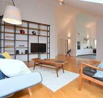 Hochwertig möblierte Wohnung mit TG und Loggia in Ditzingen