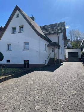 PHOTO-2025-04-11-10-47-22_6.jpg - 7 Zimmer Einfamilienhaus zum Kaufen in Laufach