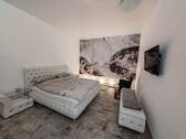 Schlafzimmer EG 1/2 - 