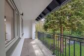 Balkon - 4 Zimmer Etagenwohnung zum Kaufen in Nürnberg
