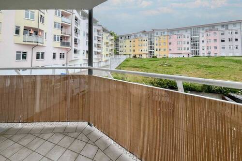 Großer Balkon - 3 Zimmer Einfamilienhaus in Potsdam
