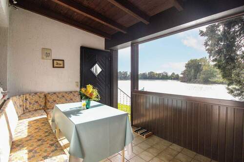 Freisitz - 2 Zimmer Mehrfamilienhaus, Wohnhaus zum Kaufen in Moers