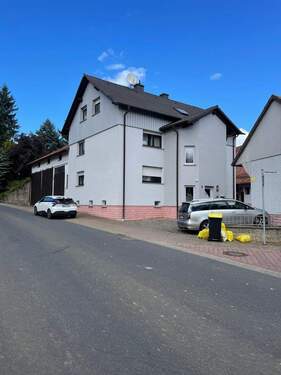 PHOTO-2025-09-14-15-34-11_6.jpg - Großer Bauernhof in wunderbarer Randlage!