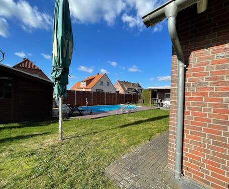 Blick zum Pool.jpeg - 