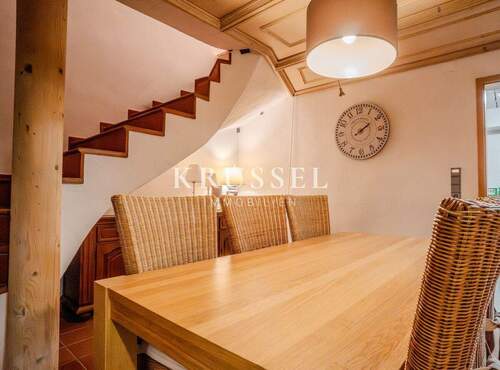 Das Kellergeschoss ist vollunterkellert und bietet weitere nützliche Räumlichkeiten - 