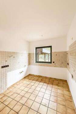 Küche - Einfamilienhaus mit 167,50 m&sup2; in Rösrath zum Kaufen