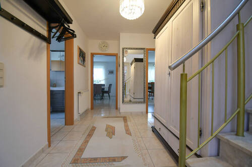 Flur EG - 6 Zimmer Einfamilienhaus zum Kaufen in Edewecht