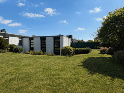 Gartenansicht - Bungalow mit 253,00 m&sup2; in Neuss zum Kaufen
