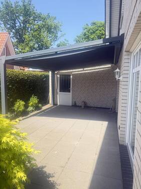 Terrasse inkl. Markise - 