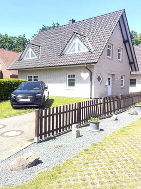 Bild 2 - 4 Zimmer Doppelhaushälfte zum Kaufen in Bad Zwischenahn