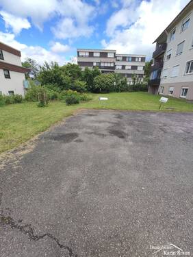 PKW-Stellplatz - 