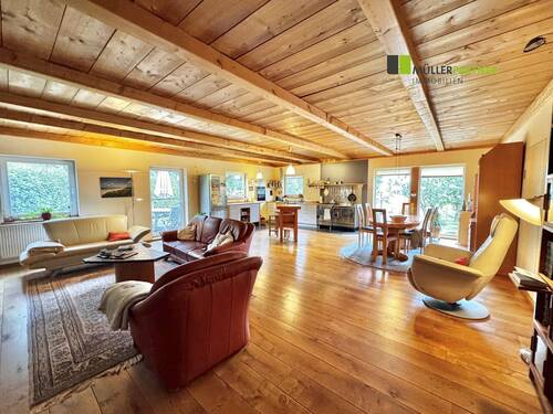 Wohn- und Esszimmer/Küche - 