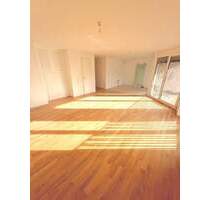 +++ 3-Zimmer-Wohnung Erstbezug | Gut geschnitten, mit Balkon & Loggia | Neubau +++ - Singen