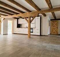 OG Wohnung mit Balkon | NACHHALTIGSTE Immobilie Wolfsburgs, Lehmbau, PV - Autarkie und Appsteuerung