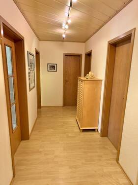 Eingangsbereich / Diele - 3 Zimmer Terrassenwohnung in Fürth