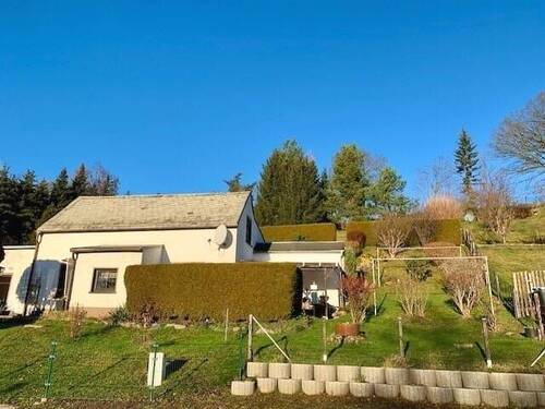 Hausansicht - Einfamilienhaus mit 95,10 m² in Heinsdorfergrund zum Kaufen