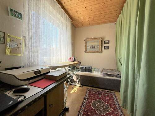 Zimmer 2 - 