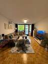 Wohnzimmer - 3 Zimmer Etagenwohnung zum Kaufen in München