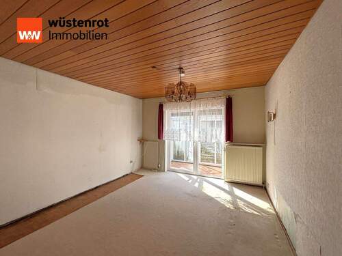 Wohnzimmer mit Wintergarten - 