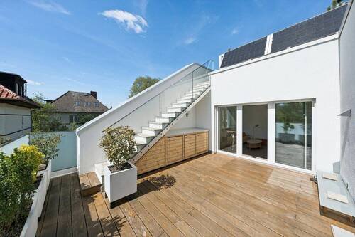 Terrasse 1. Obergeschoss - 