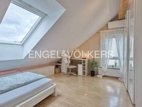 Kinderzimmer DG - 