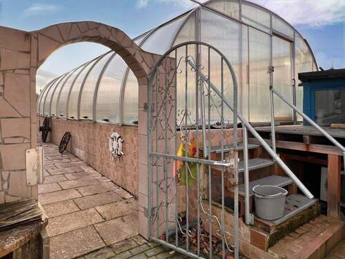 Außenansicht Pool - Einfamilienhaus mit 283,30 m&sup2; in Bad Münder zum Kaufen