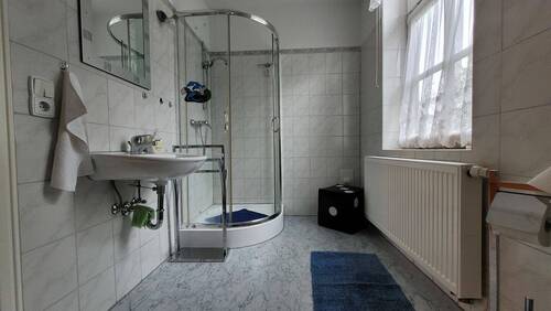 Bad Wohnung 02 - 