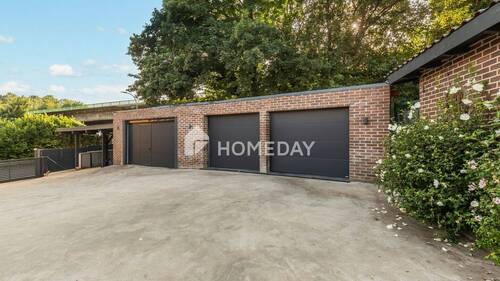 Garage - 