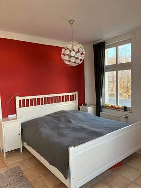 Schlafzimmer 1.jpg - 