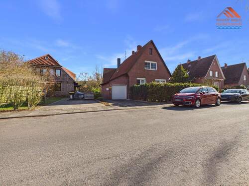 Außenansicht 2 - 4 Zimmer Etagenwohnung zum Kaufen in Cuxhaven