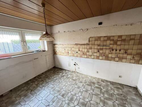 Küche - Reihenmittelhaus mit 150,00 m&sup2; in Langenfeld zum Kaufen