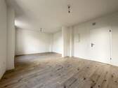 Bild 1 - 1,5-Zimmer Erdgeschoss Wohnung - Erstbezug nach Sanierung