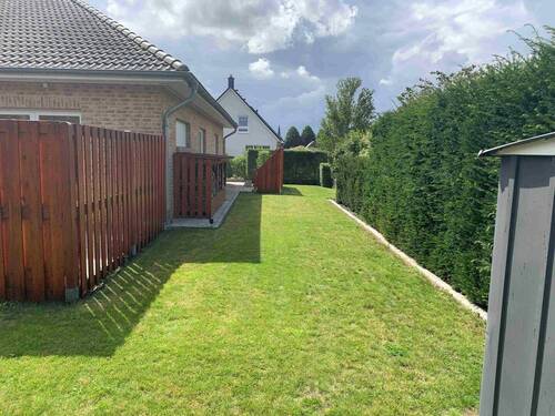 Garten 1 - 5 Zimmer Bungalow zum Kaufen in Großenaspe