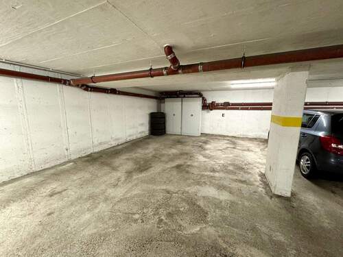 Tiefgaragenstellplätze - 