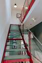 elegante gerade Treppe - Ihr eleganter Weg nach oben - stilvolles Einfamilienhaus bezugsfertig!