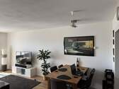 Wohnzimmer - 3 Zimmer Etagenwohnung zum Kaufen in Saarbrücken