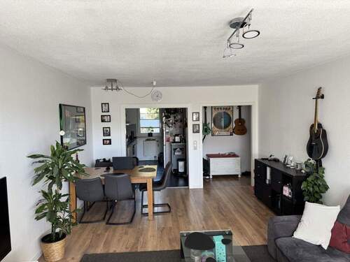 Wohnzimmer - Küche - Etagenwohnung mit 74,40 m² in Saarbrücken zum Kaufen