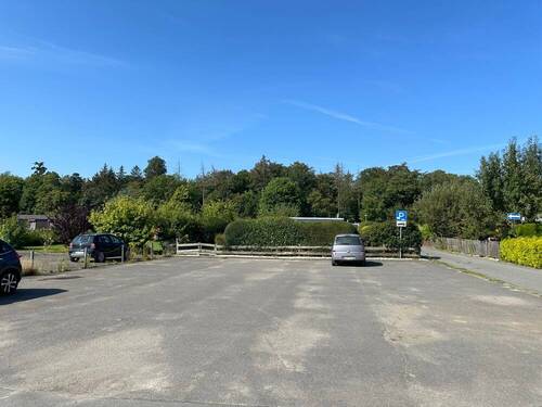 Parkplatz in der Nähe - 