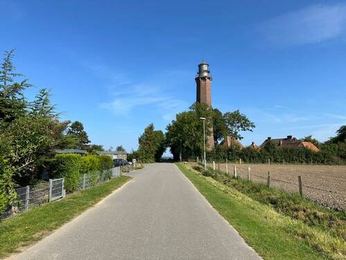 Weg zum Leuchtturm und Strand - 