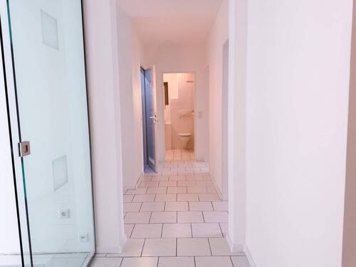 Bild 2 - 3 Zimmer Etagenwohnung zum Kaufen in Mönchengladbach