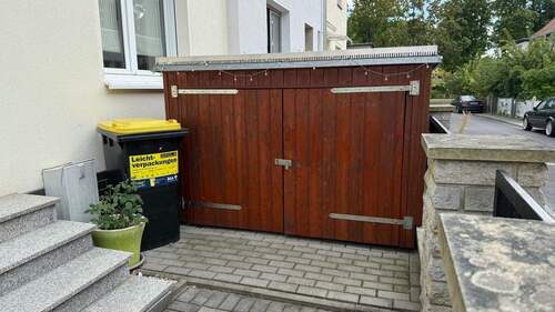 Fahrradschuppen - 