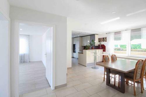 Essbereich 1.OG - Ihr Familientraum in Bodenseenähe - Zweifamilienhaus mit vielen Möglichkeiten