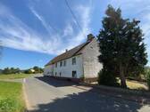 Strassenansicht - 6 Zimmer Bauernhaus, Landhaus zum Kaufen in Wawern
