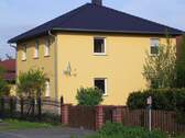 Hausbeispiel2.jpg - moderner Stadthausneubau mit Wärmepumpe, Carport, in Taucha